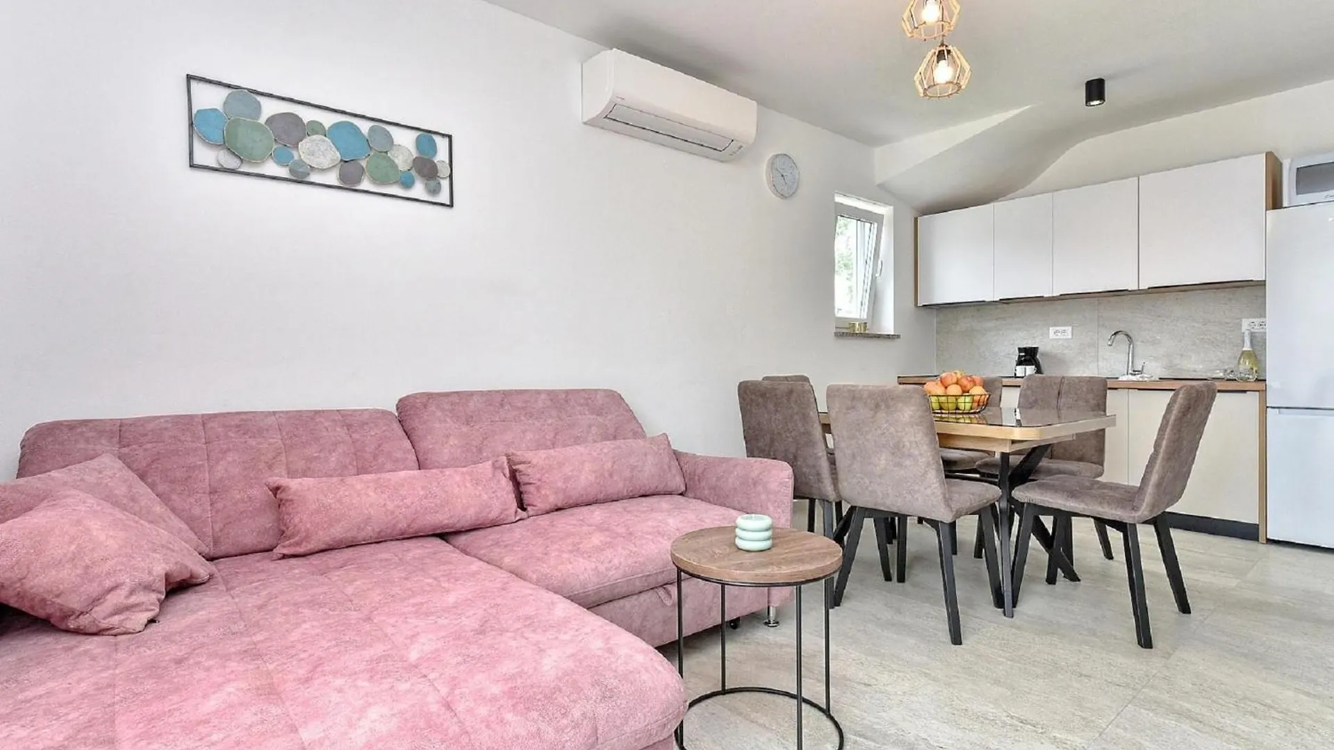 Modern Villa With Private Hydromassage Pool 보드냔